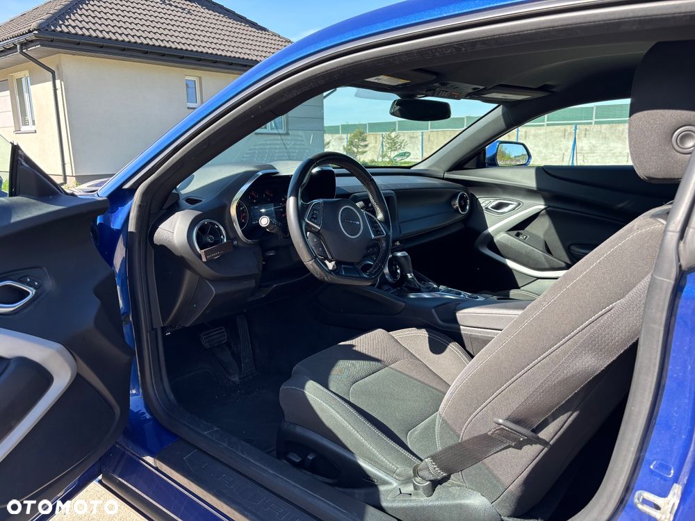 Chevrolet Camaro 2.0 - 9