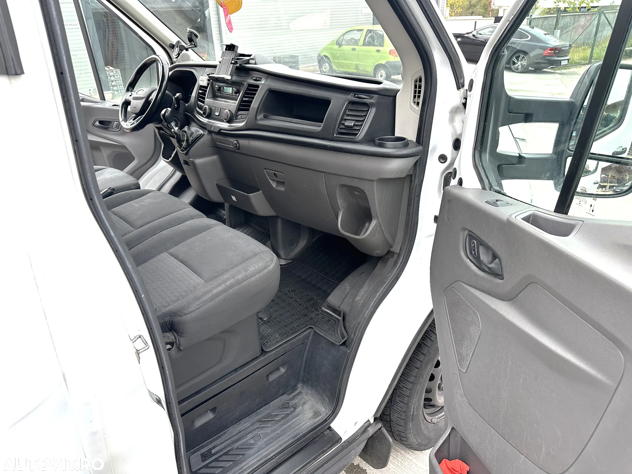 Ford Transit - 8