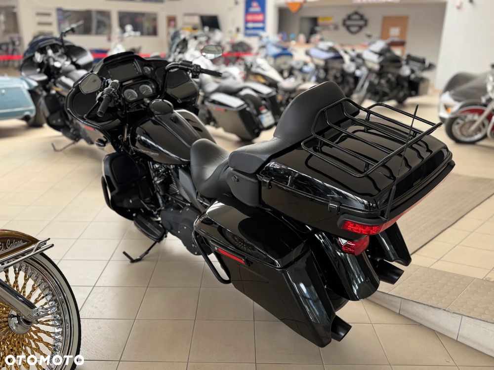 Harley-Davidson Touring Road Glide - 6