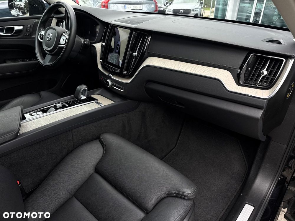 Volvo XC 60 - 11