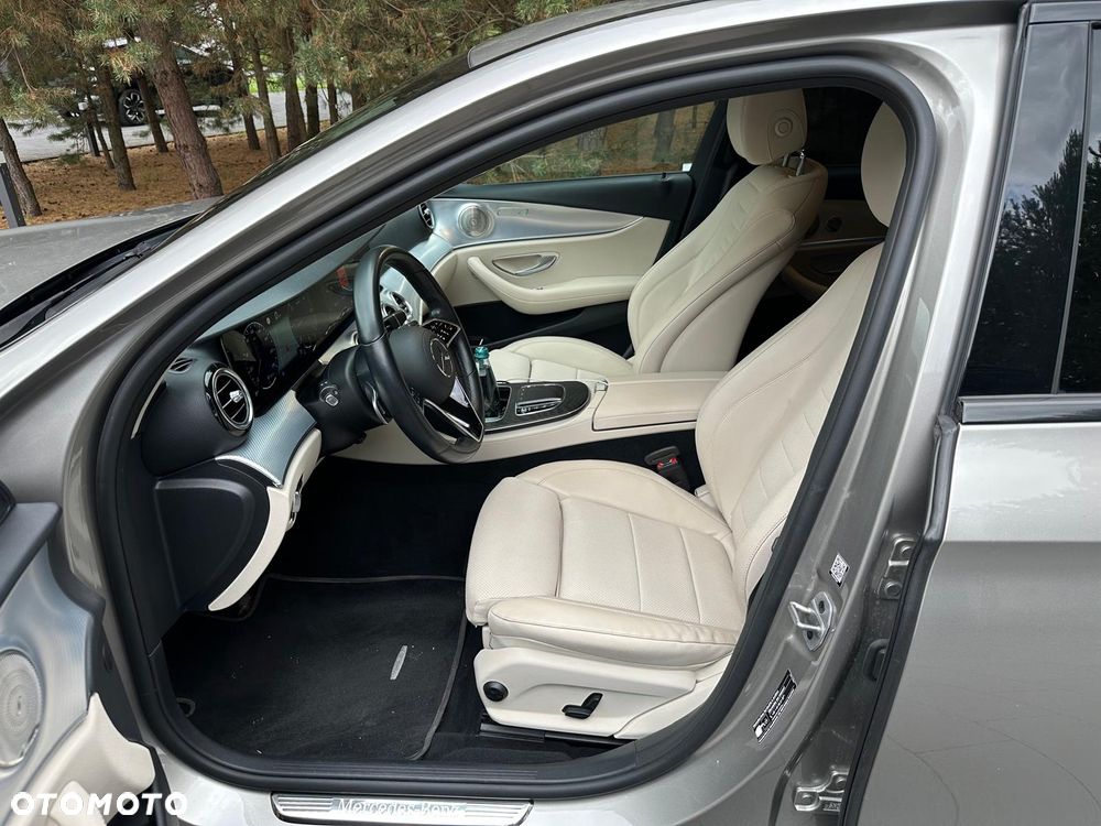 Mercedes-Benz Klasa E 220 d 9G-TRONIC Avantgarde - 5