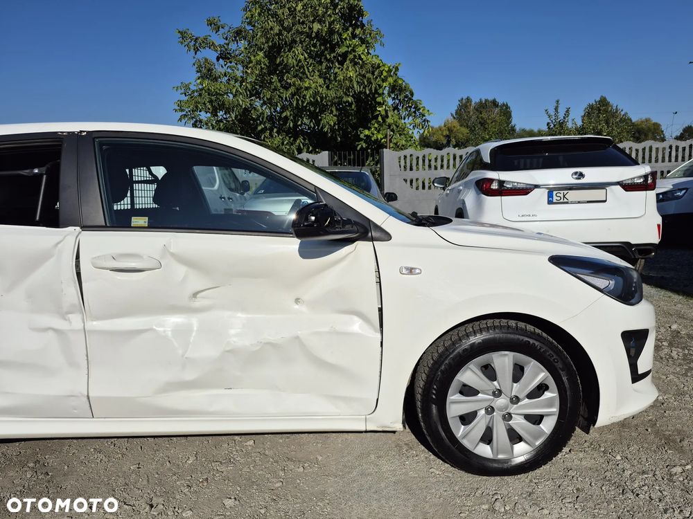Kia RIO VAN vat1 - 23