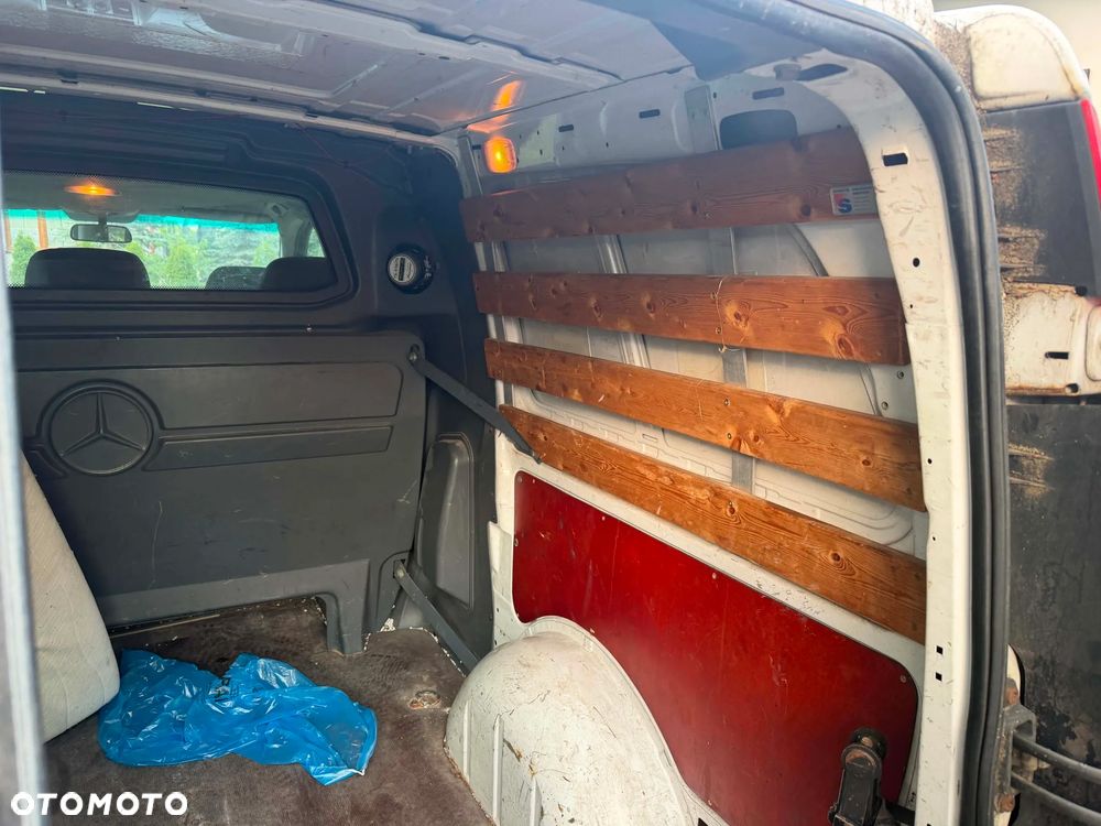 Mercedes-Benz Vito Univan 639.603 - 16