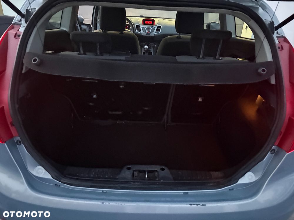 Ford Fiesta 1.25 Trend Edition - 10