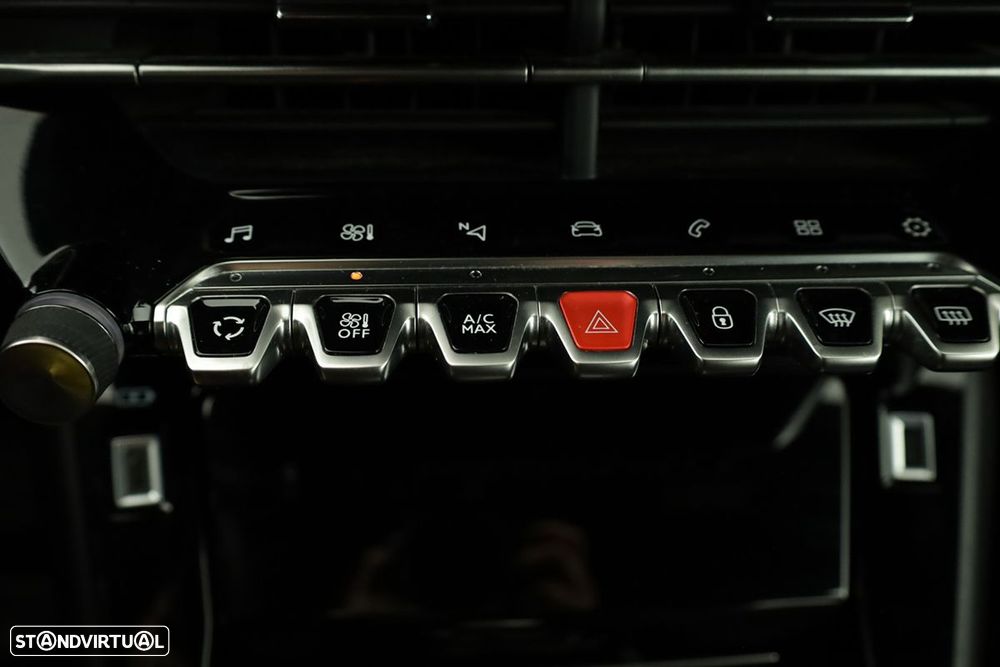 Peugeot 2008 1.2 PureTech Allure Pack EAT8 - 13