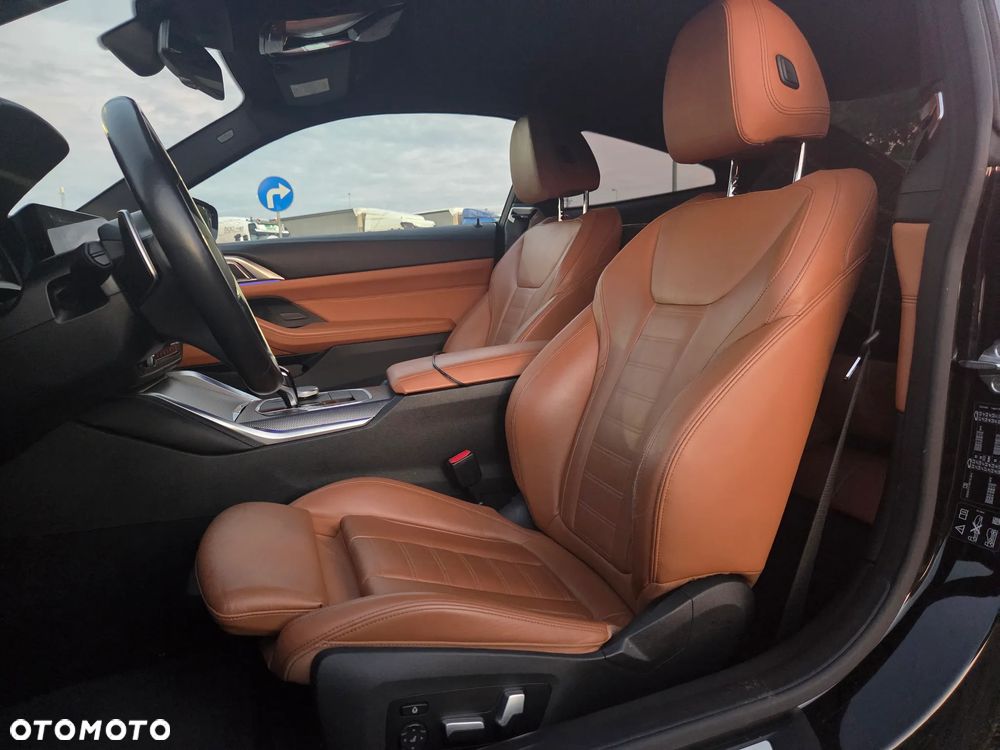 BMW Seria 4 M440i xDrive mHEV sport - 26