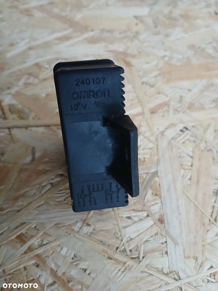 PEUGEOT 207 1,4 VVTI MODUŁ STEROWNIK PRZEKAŹNIK POMPY PALIWA 240107 - 3