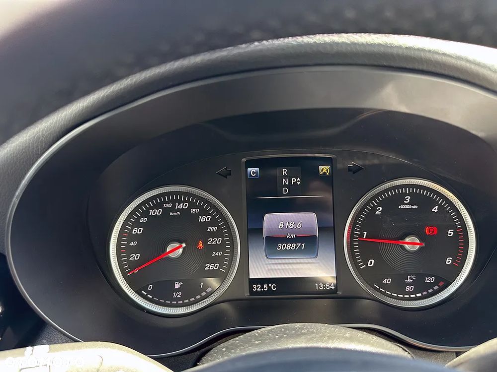 Mercedes-Benz Klasa C 200 (BlueTEC) d 7G-TRONIC - 7