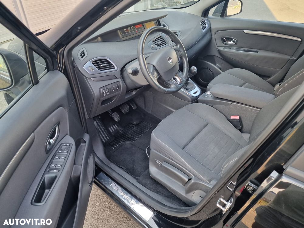 Renault Grand Scenic 1.5 dCi Privilege - 25