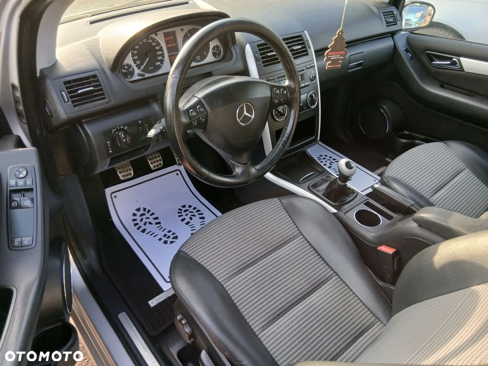 Mercedes-Benz Klasa A 180 CDI Avantgarde - 7