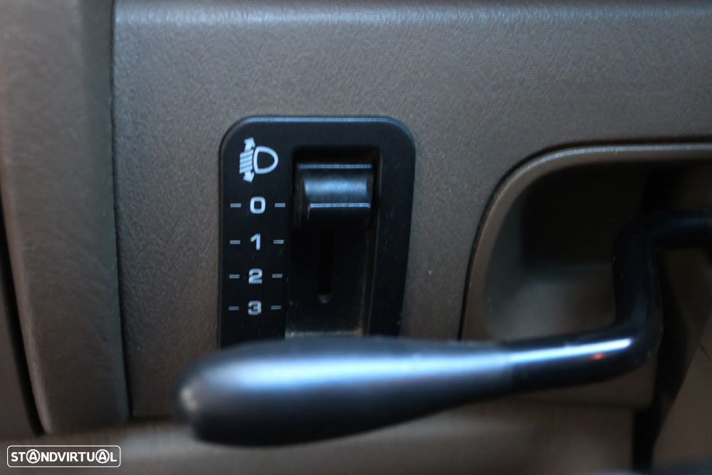 Jeep Grand Cherokee 3.1 TD Limited - 42