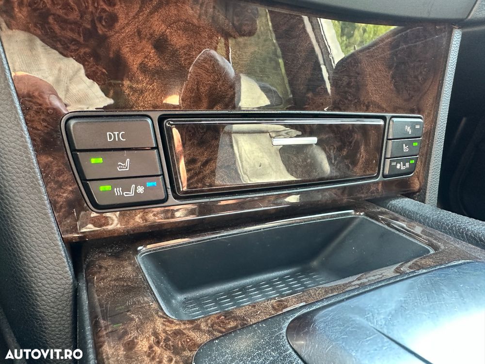 BMW Seria 5 530d xDrive Aut. - 2