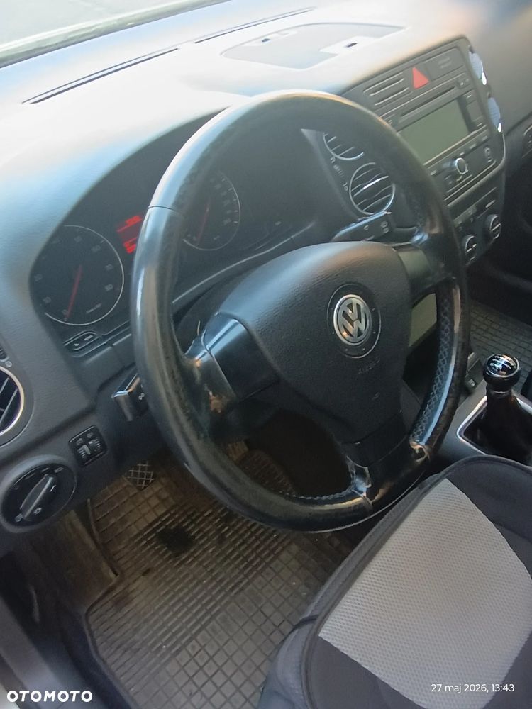 Volkswagen Golf - 14