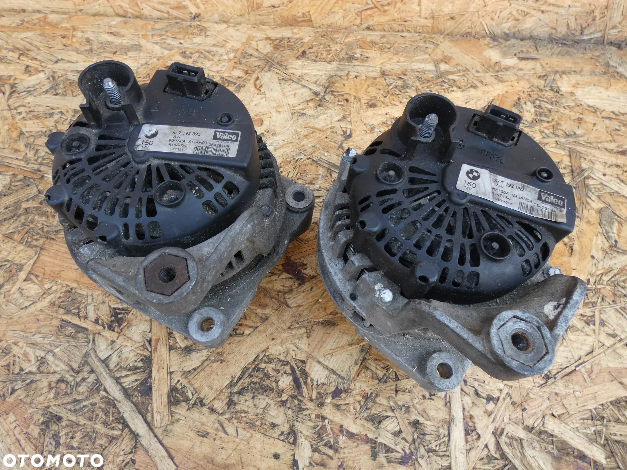 BMW E38 X5 E53 3.0d E39 2.0d 2.5d ALTERNATOR 150A 7792092 - 2