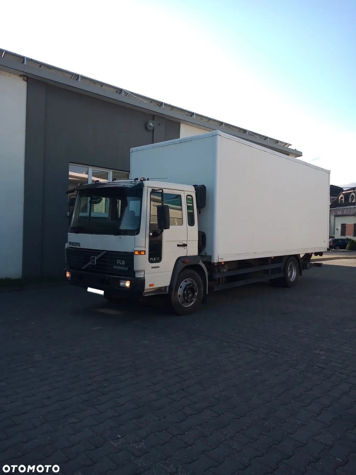Volvo FL6 - 1