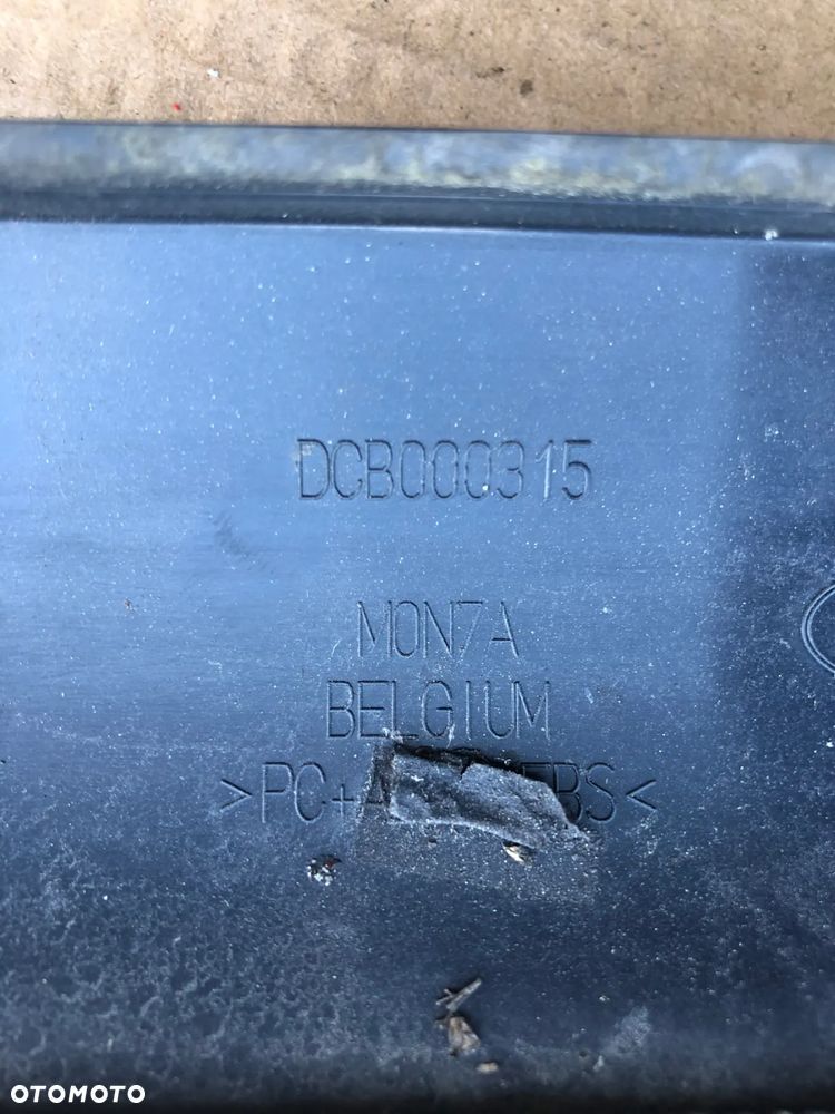 Osłona słupka A lewa DCB000315 Range Rover Sport - 2