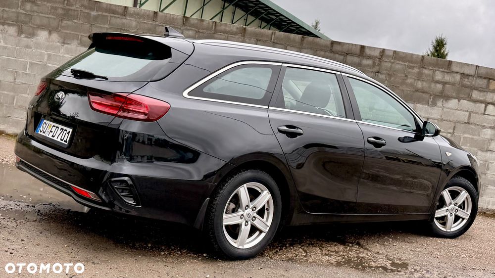 Kia Ceed 1.4 T-GDI DCT OPF Platinum Edition - 21