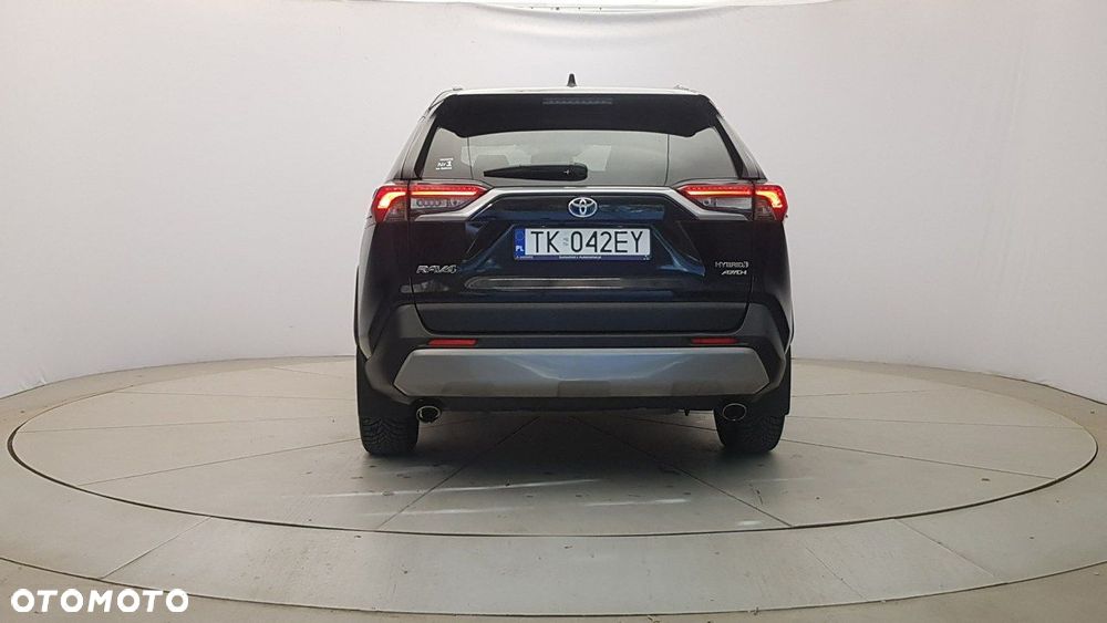 Toyota RAV4 - 6