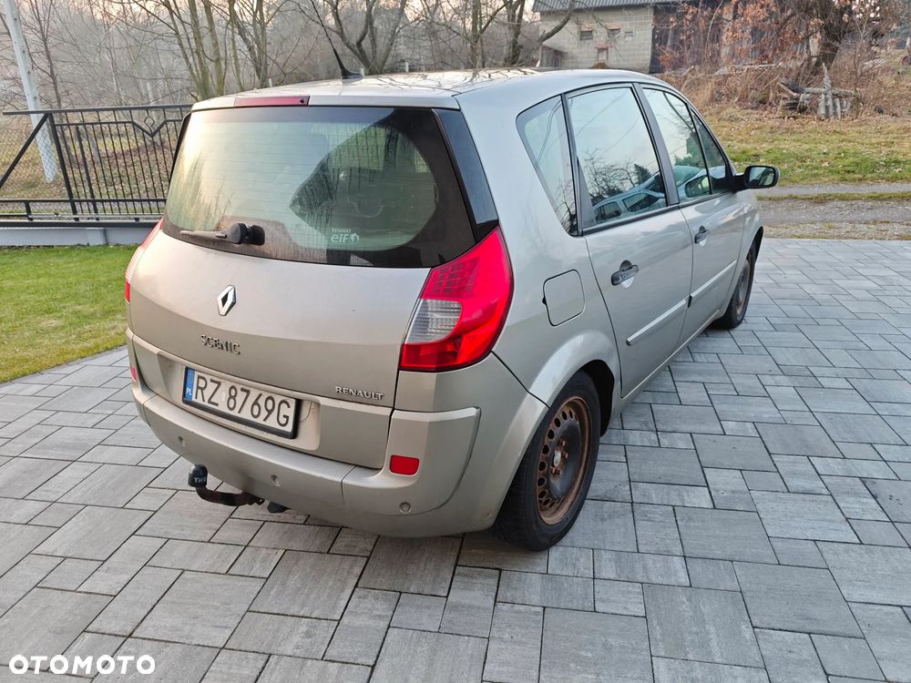 Renault Scenic 2.0 dCi Exception - 3