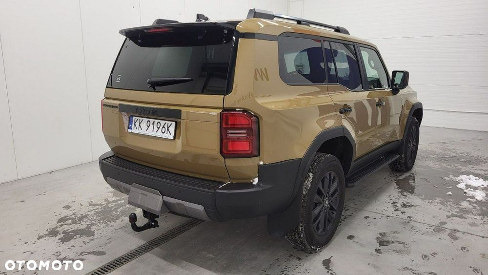 Toyota Land Cruiser - 6