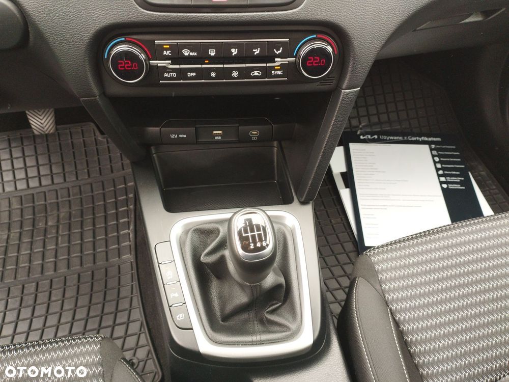 Kia Ceed 1.5 T-GDI M - 15