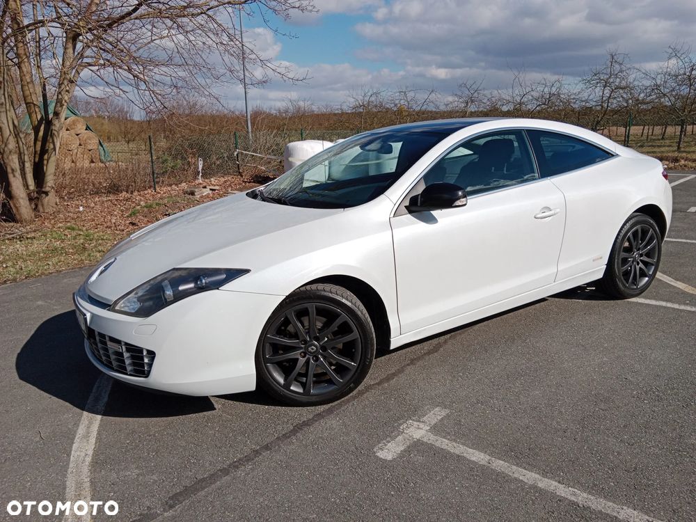 Renault Laguna 2.0 dCi Monaco GP2 - 1