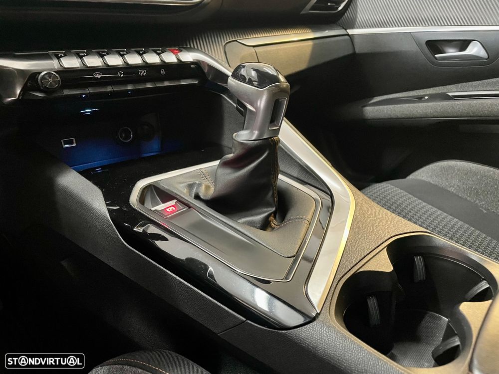 Peugeot 5008 BlueHDI 130 Allure - 24