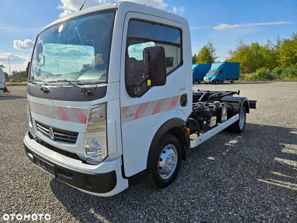 Renault Maxity 2.5 DCI 110KM/ Hakowiec / DMC 3.5T / - 2