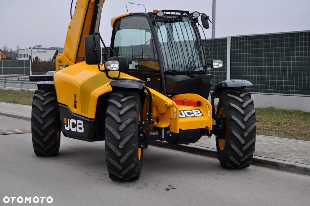 JCB 535-95 ŁADOWARKA TELESKOPOWA STAGE V 109 KM Mało MTG 572 Udźwig 3500 kg WYSOKOŚĆ ZAŁADUNKU 9,5 m Jak Nowa Klimatyzacja Widły do palet Szybkozłącze hydrauliczne - 11