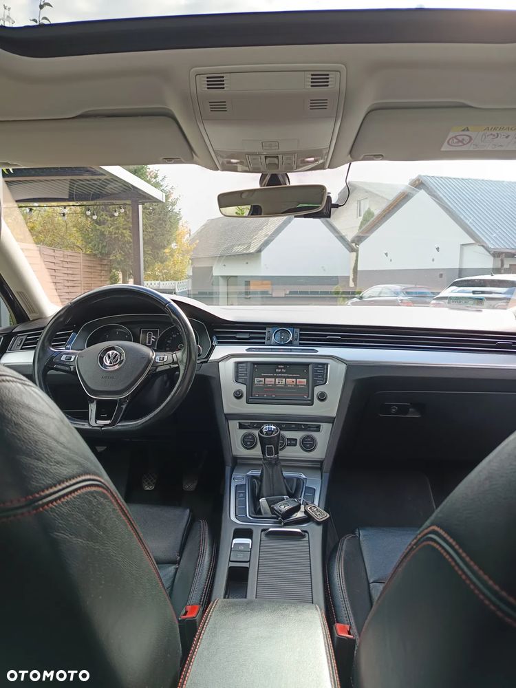 Volkswagen Passat Variant - 8