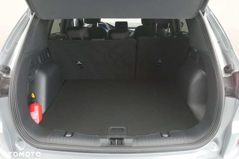 Ford Kuga - 16