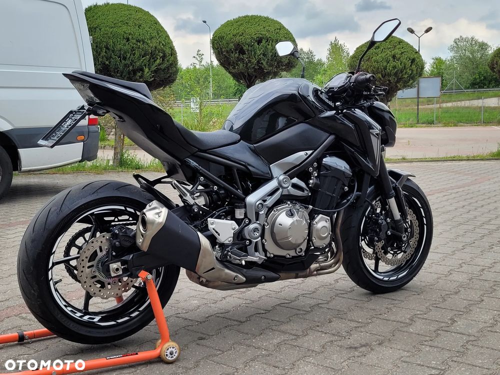 Kawasaki Z 900 - 7