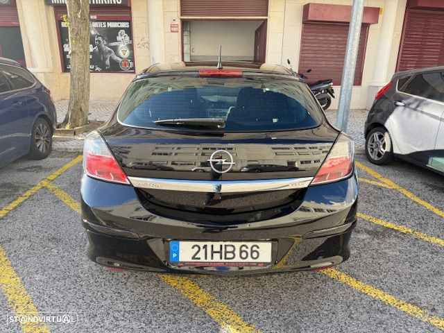 Opel Astra GTC 1.4 - 11