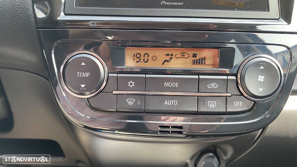 Mitsubishi Space Star 1.2 Intense Connect Edition - 38