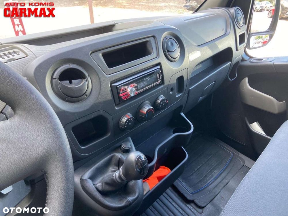 Renault Master - 15
