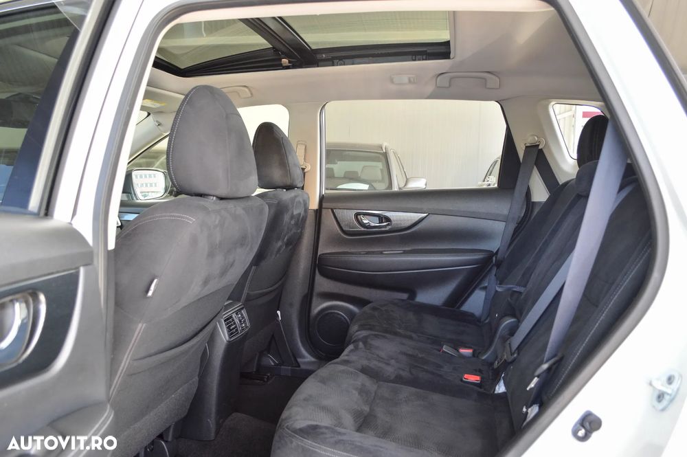 Nissan X-Trail 2.0 dCi Xtronic N-Connecta - 11