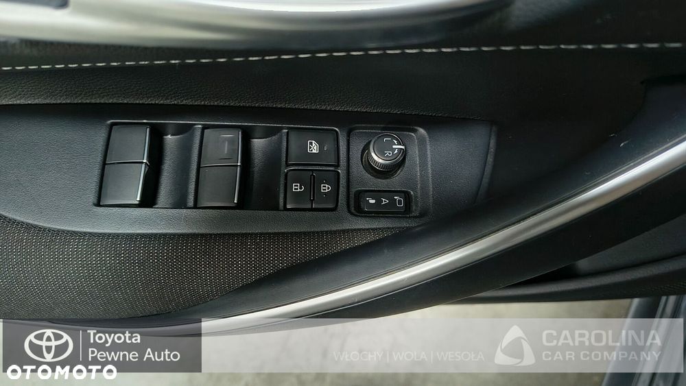 Toyota Corolla 1.8 Hybrid Comfort - 12