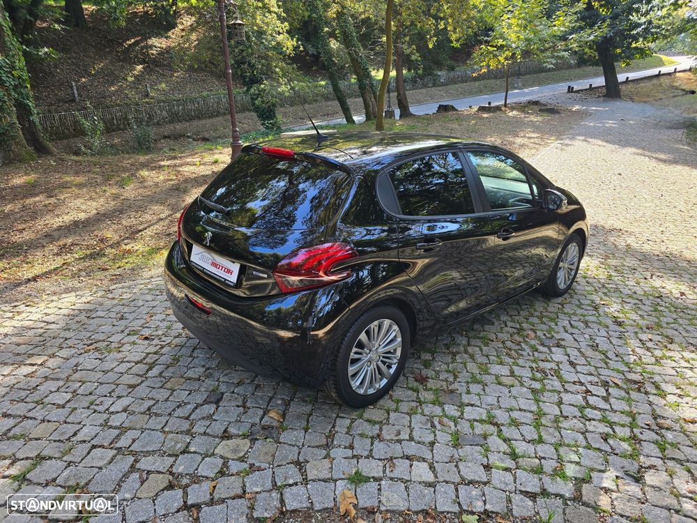 Peugeot 208 1.2 PureTech Active - 10