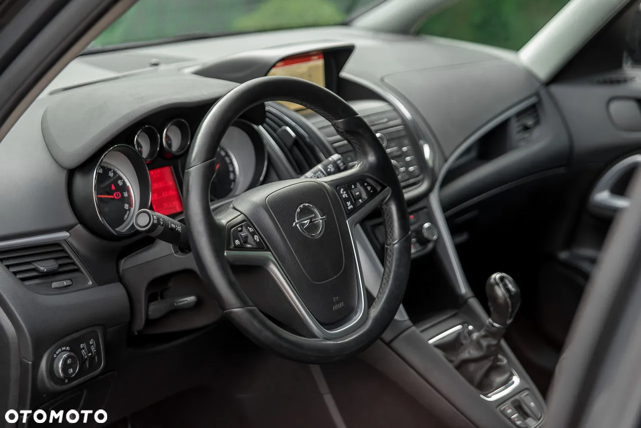 Opel Zafira 1.4 Turbo Edition - 25