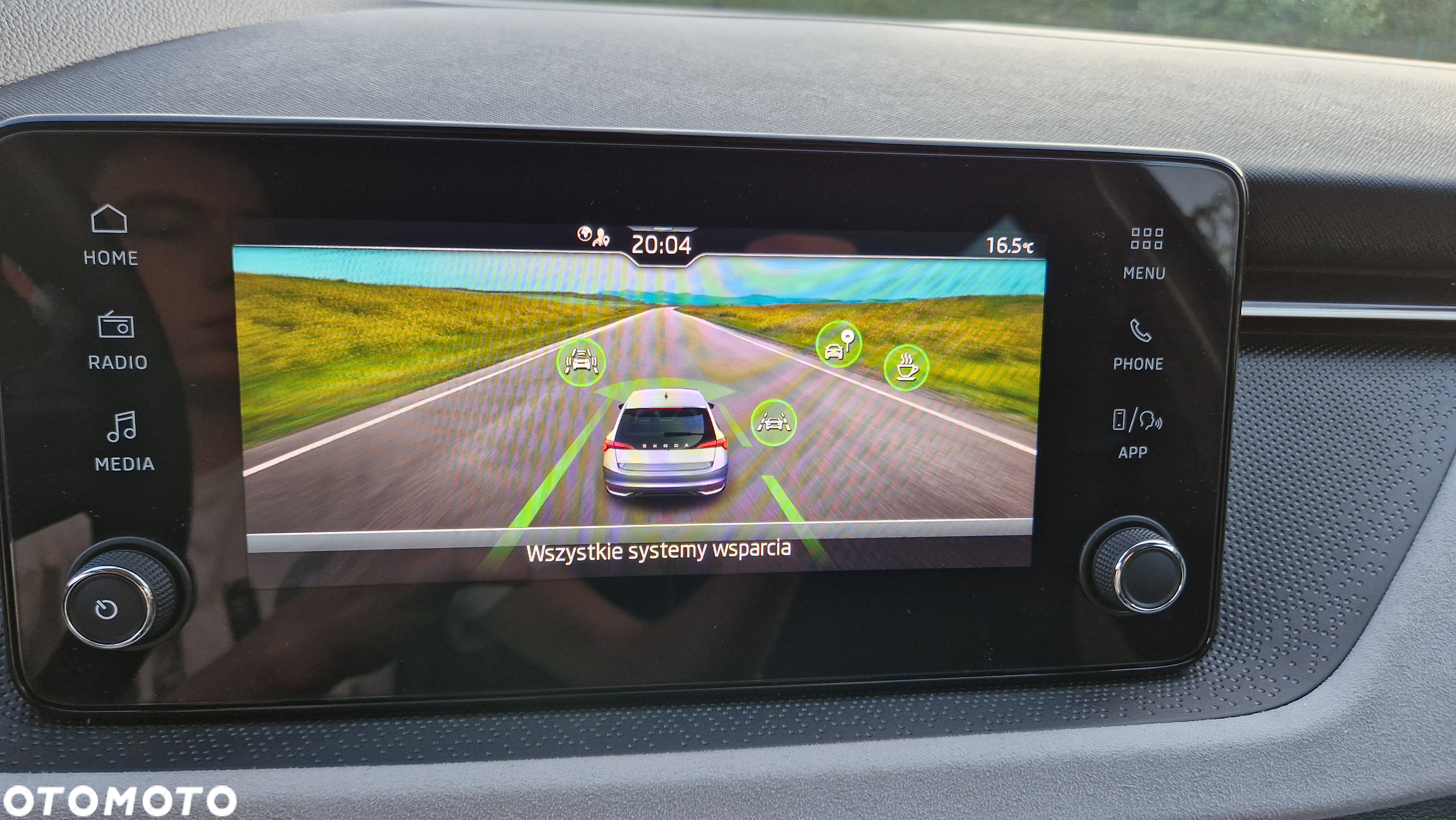 Skoda Scala 1.5 TSI Selection DSG - 25