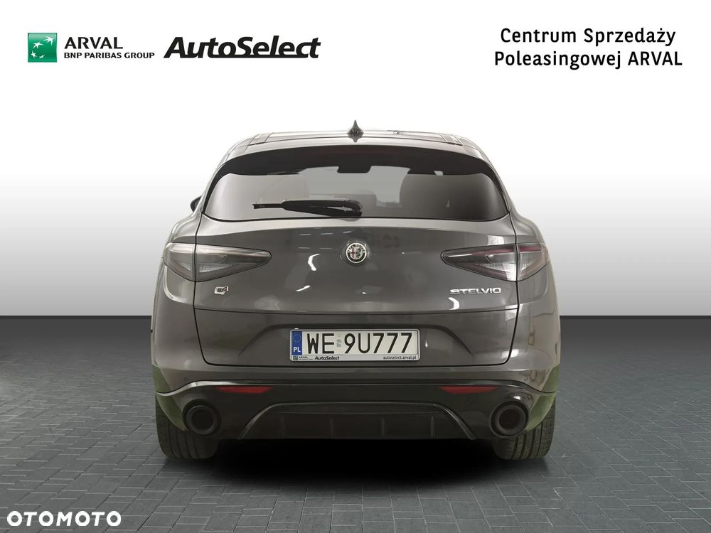 Alfa Romeo Stelvio 2.0 Turbo Veloce Q4 - 5