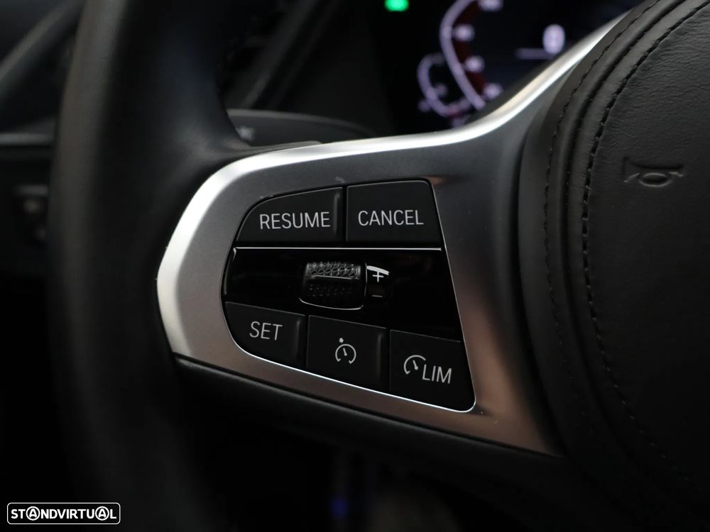 BMW 118 i Aut. M Sport - 31