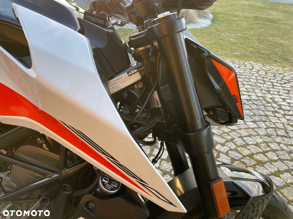 KTM Super Duke - 10