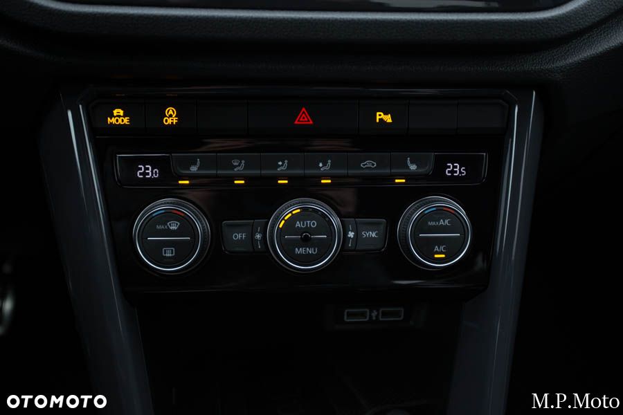 Volkswagen T-Roc 1.5 TSI ACT OPF Sport - 32