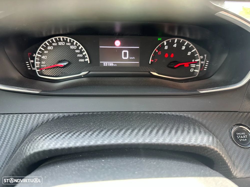 Peugeot 2008 - 14