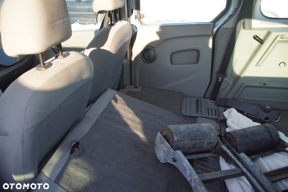 Auto na części - Renault Kangoo II 1.6 87 KM K7M TEB64 2009R Silnik Skrzynia Drzwi Maska Błotnik Lampa Klapa Zderzak Klamka Lusterko Deska Kokpit Sterownik Moduł Czujnik Licznik Wyświetlacz Panel Kierownica - 15