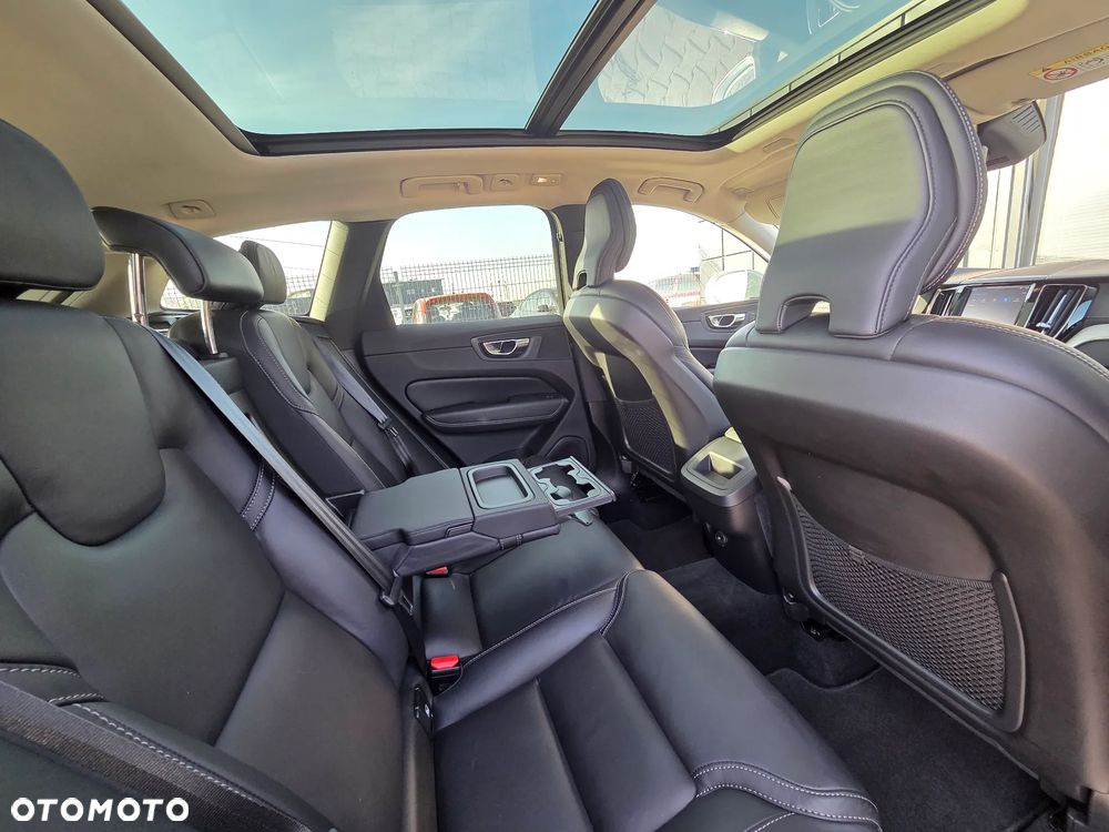 Volvo XC 60 D4 AWD Inscription - 30