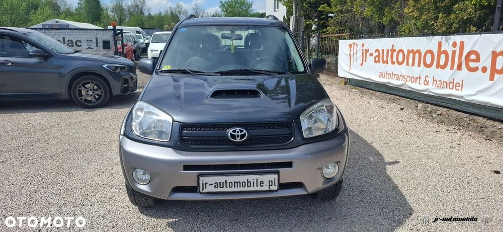 Toyota RAV4 D-4D 4x4 Sol - 11