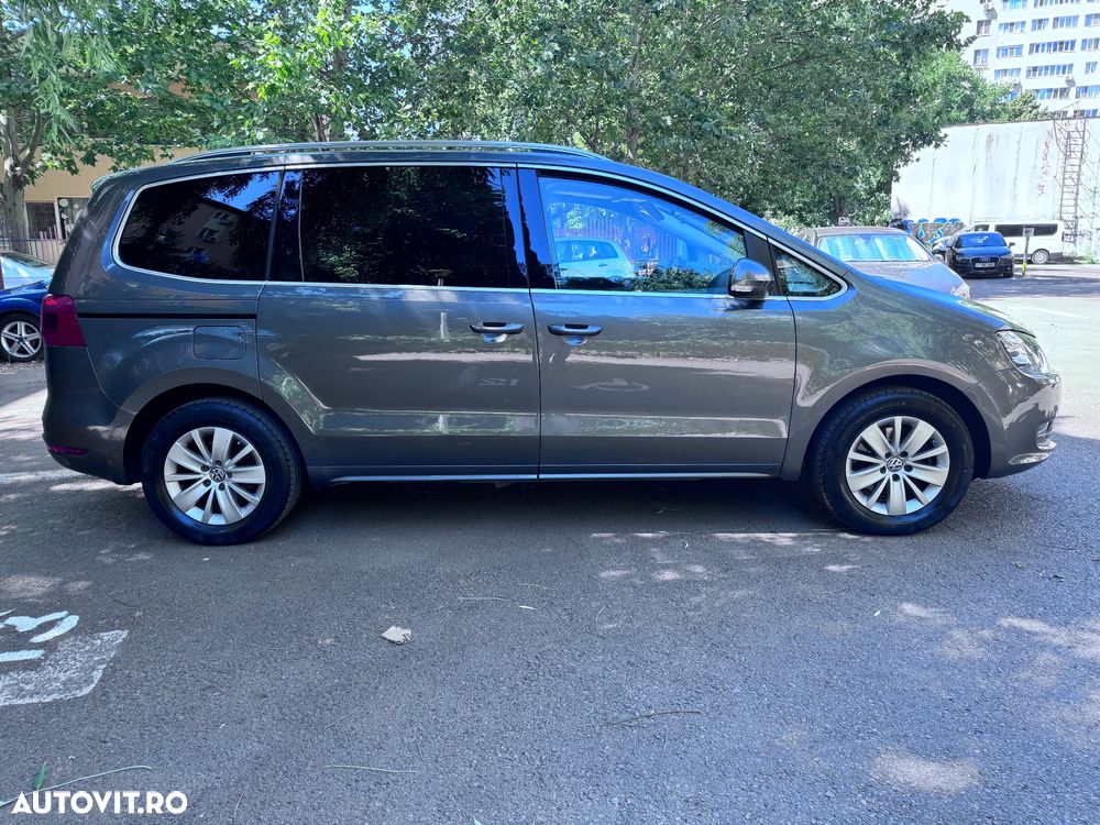 Volkswagen Sharan 2.0 TDI DSG BlueMotion Technology Comfortline - 4