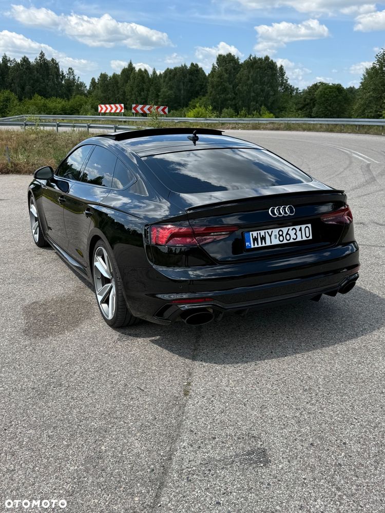 Audi RS5 Coupé - 4